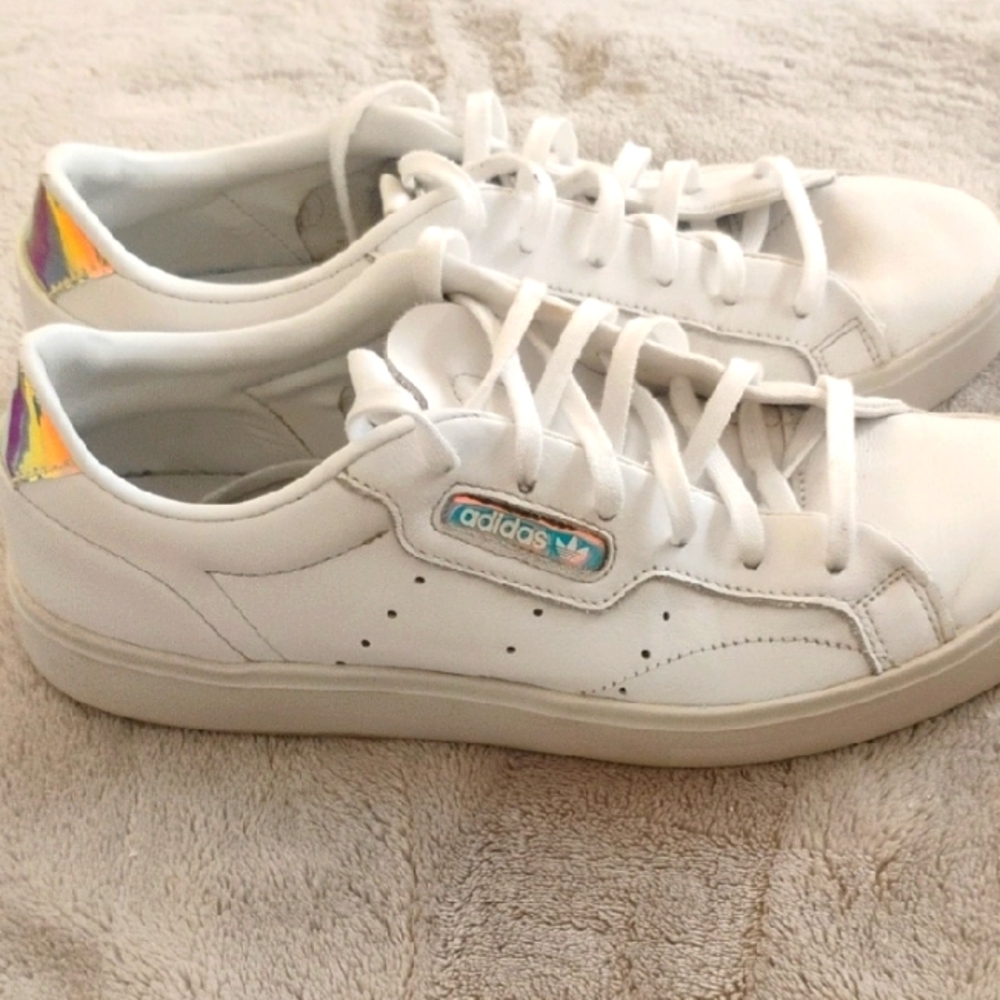 Adidas White Minimalist Sneakers Low-Top Design Size 8 - Picture 4 of 6
